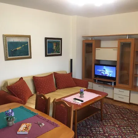 Pearl Of Two * Varna
